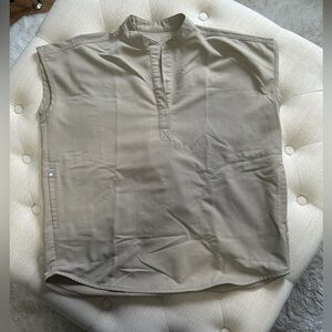 Figs Women’s Scrub Top-size XS but a generous fit